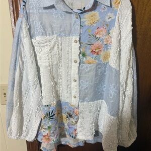 NWOT POL MIXED MEDIA PATCHWORK TOP IN CLOUD BLUE SIZE SM!